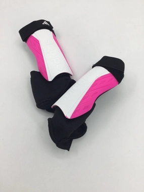 Army Adidas Shoes Adidas Child Size Child Pink Sport/Dance Shoes