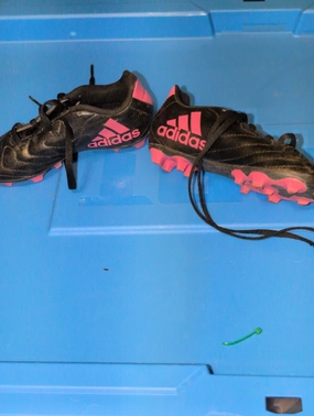 Adidas Sunshine Shoes Adidas cleats Black and pink - Shoes:          11 (Little Kid)