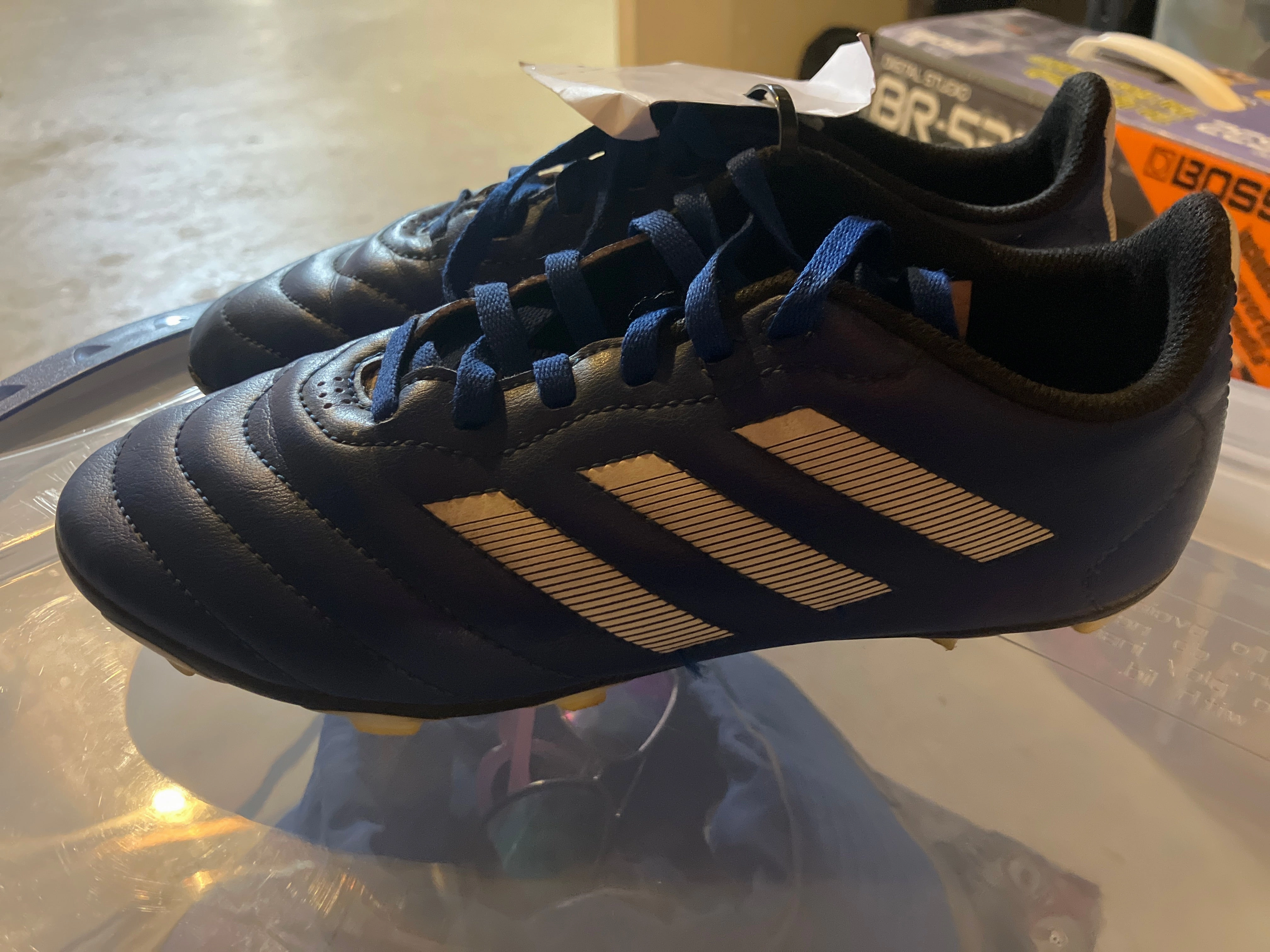 Adidas Yeezy Boost 350 V2 Casual Shoes Adidas Soccer Cleats Blue/White - Shoes: 3.5 (Little Kid)