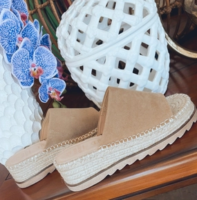 THE ARLINGTON ESPADRILLES- ALMOND Style Espadrilles