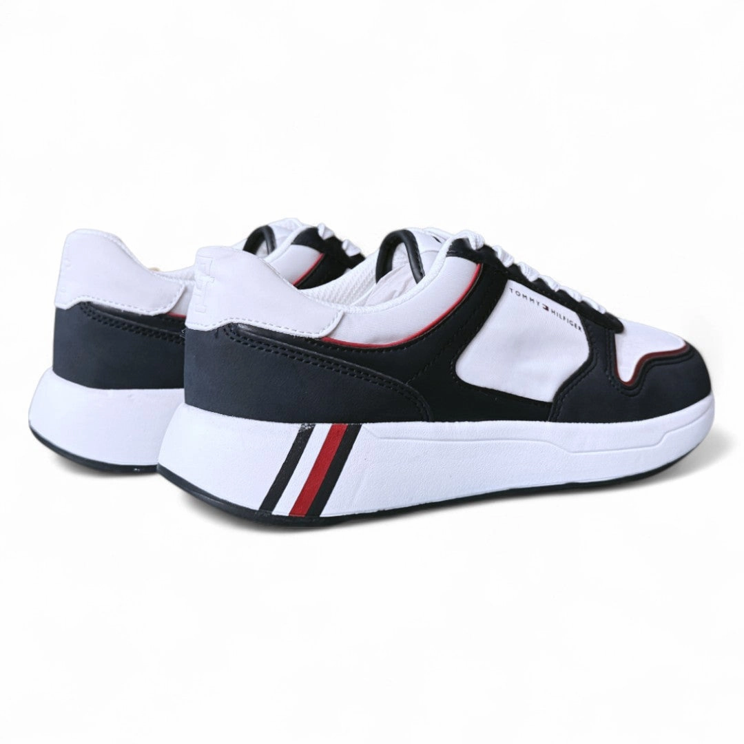 Tommy Hilfiger Arlee Sneakers Women - WHTNVY Mt Emey Sneakers