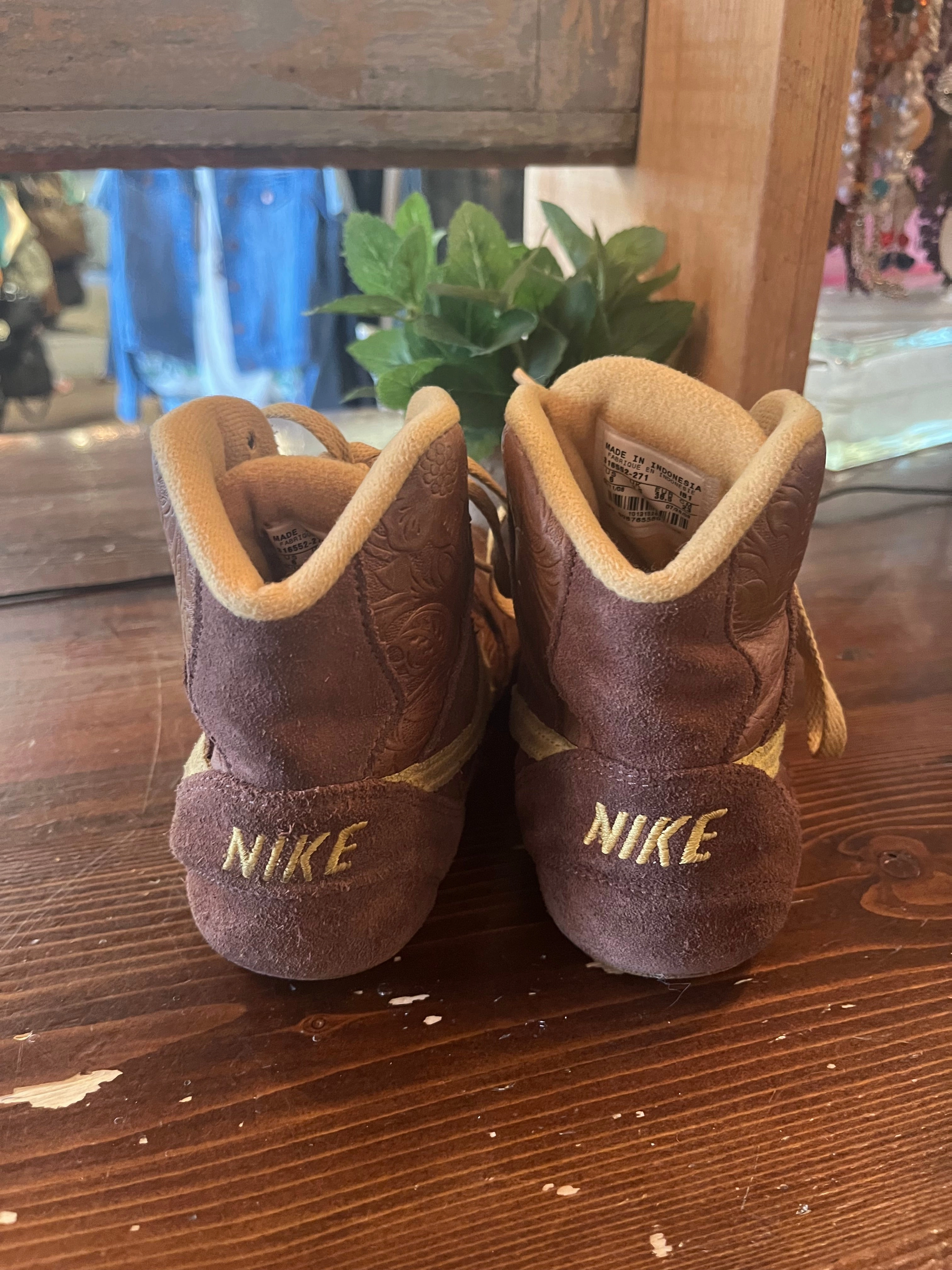 Asics Shoes Leather Nike Greco Supreme Wrestling Shoes (Size 6)