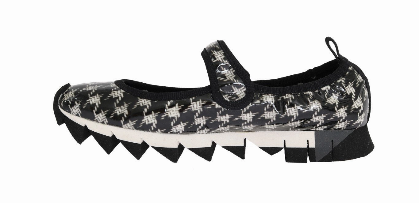 Best Flat Weightlifting Shoes Black White Patent Leather Ballerina Shoes