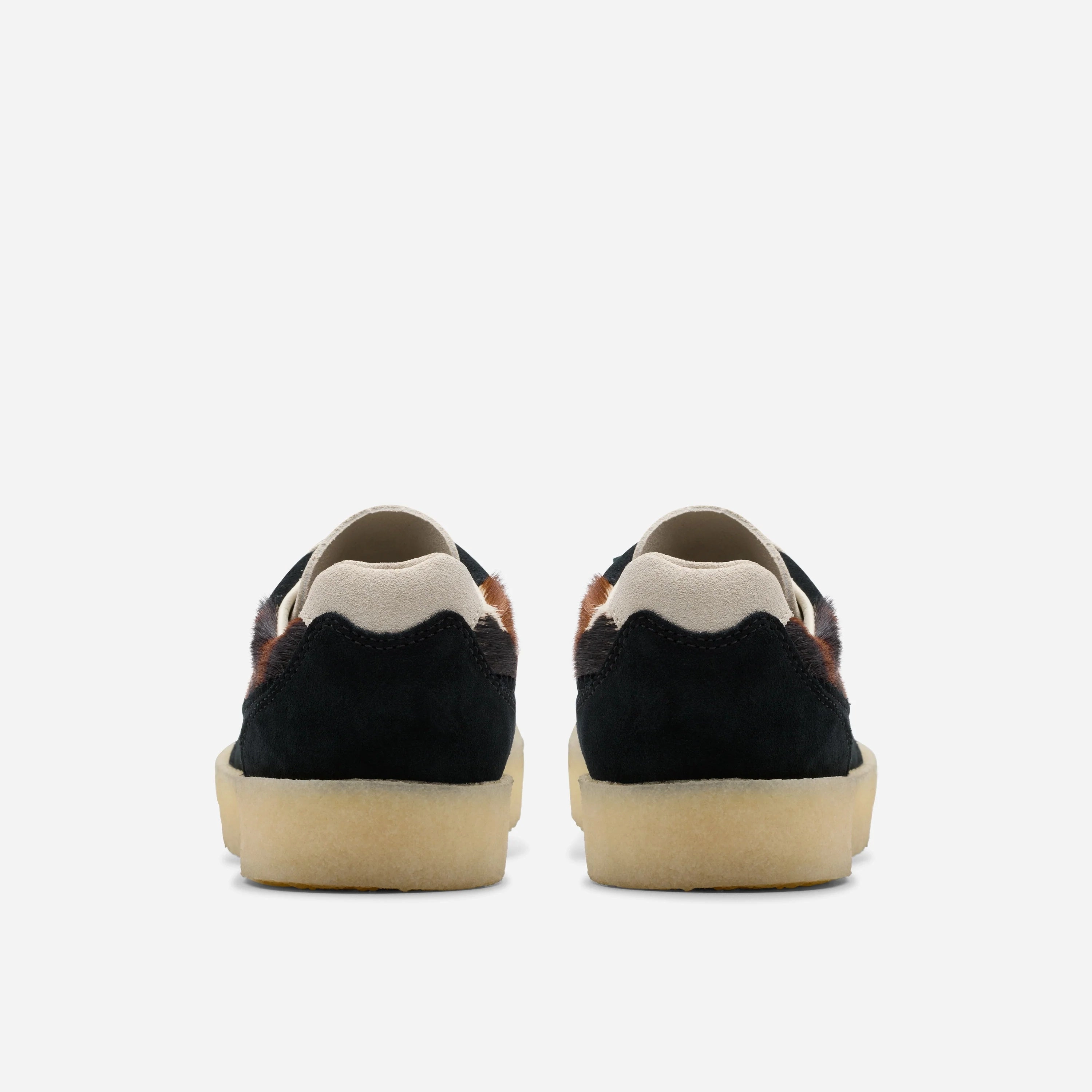 CLARKS | CASUAL SHOES | WOMEN | TOR 80. BLACK INTEREST Casual Shoes Vs Running Shoes