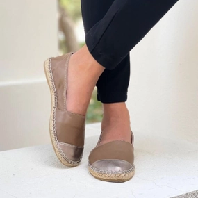 Classic Espadrille in Bronzed Mocha Merona Espadrille Wedge