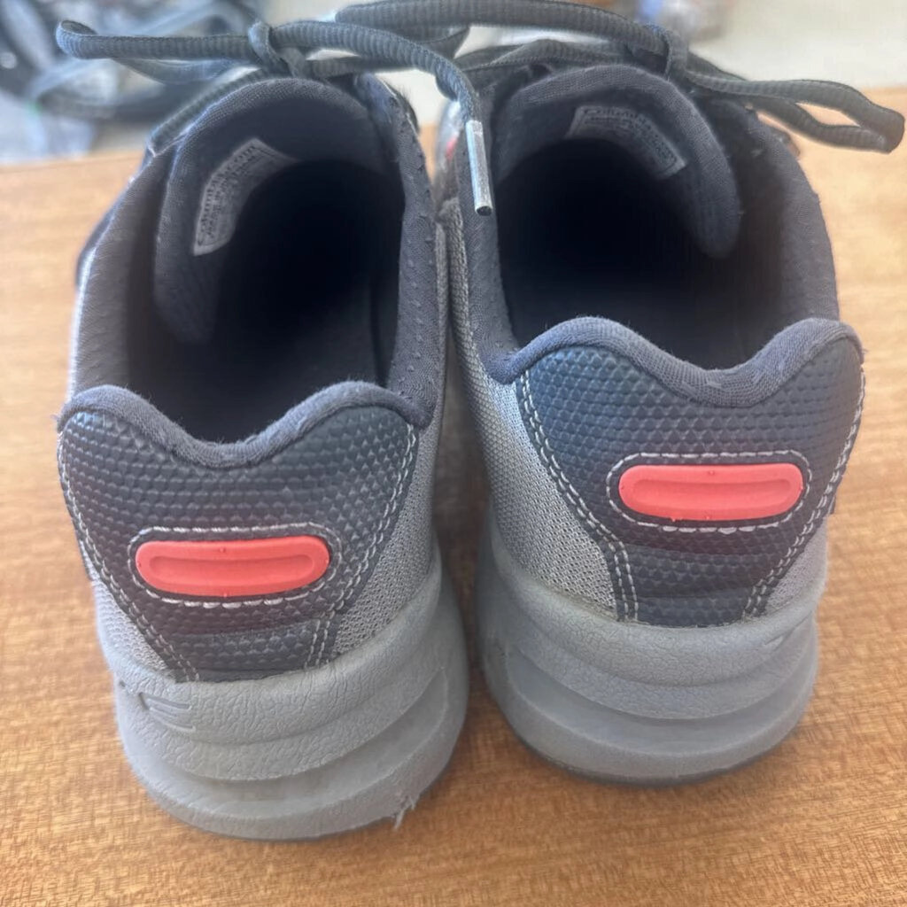 Columbia Men's Hiking Shoes: Gray-women-9 Best Hiking Shoes With Grip