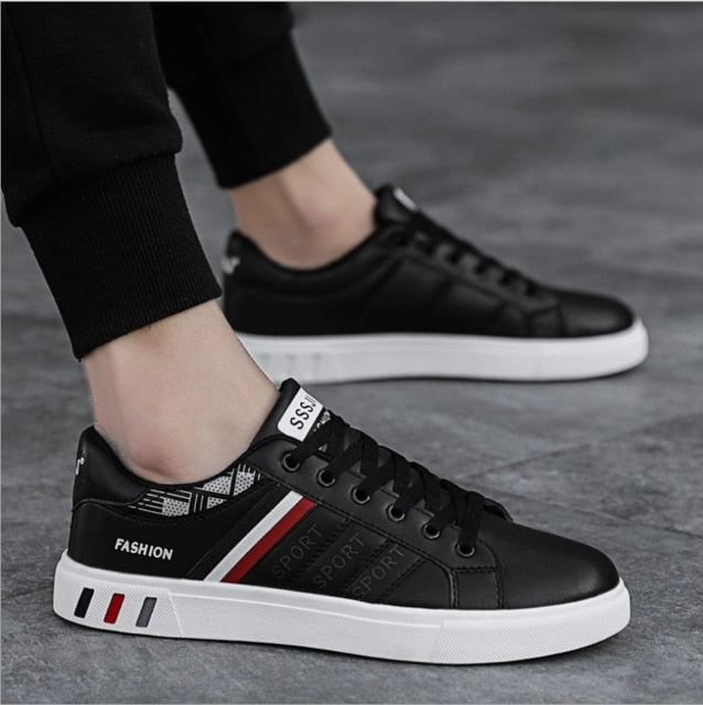 2021 Men Casual White Shoes Summer Flat Breathable Sneakers Flat Shoes Made From Recycled Plastic