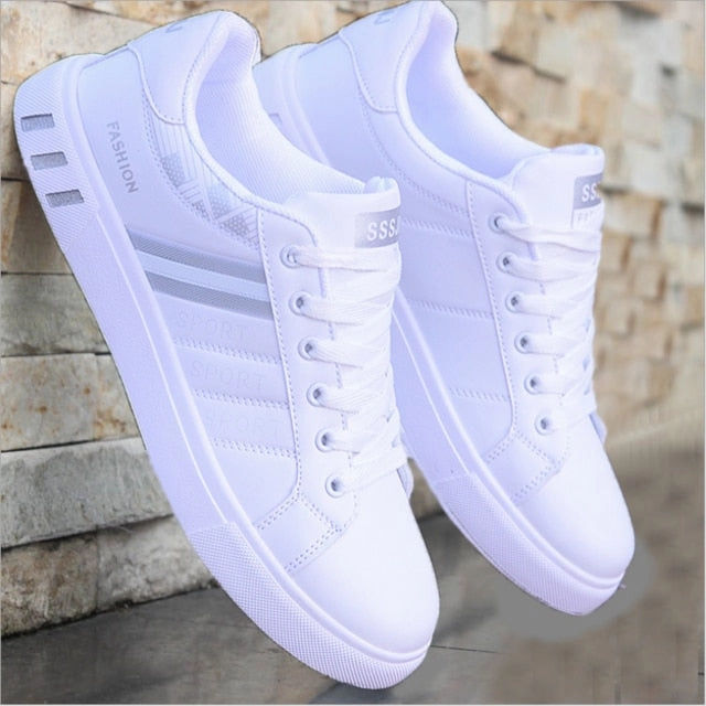 2021 Men Casual White Shoes Summer Flat Breathable Sneakers Date Night Flat Shoes