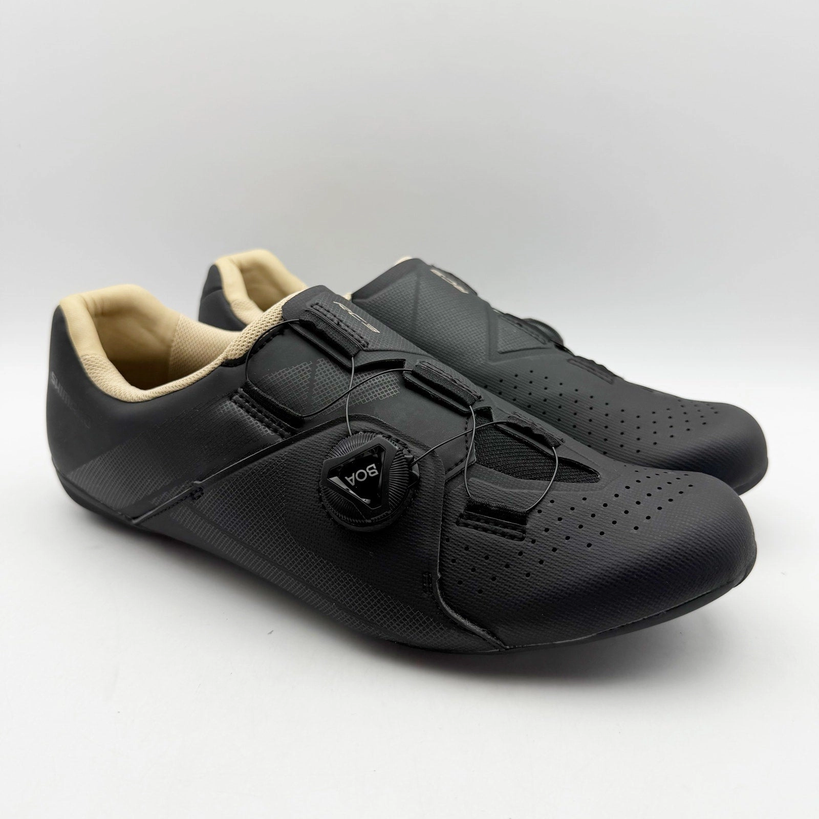 Shimano Womens RC3 Cycling Shoes US 9.5 EU 42 Black Athletic NIB Cycling Winter Covers