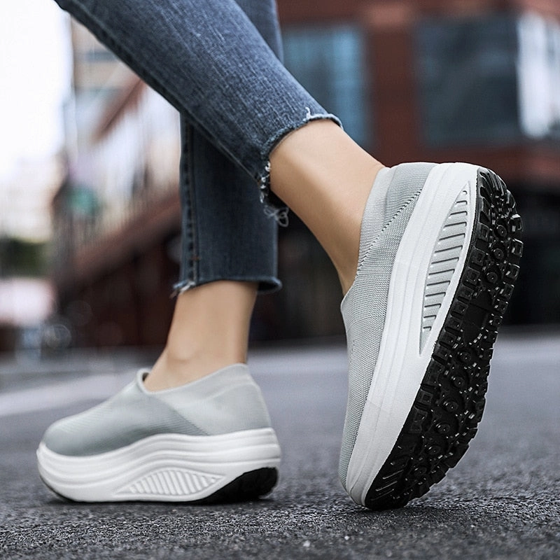 Flat-pedal Shoes Atikota Orthopedic Platform Sneakers for Women Mesh Flat and comfortable / FREE Shipping