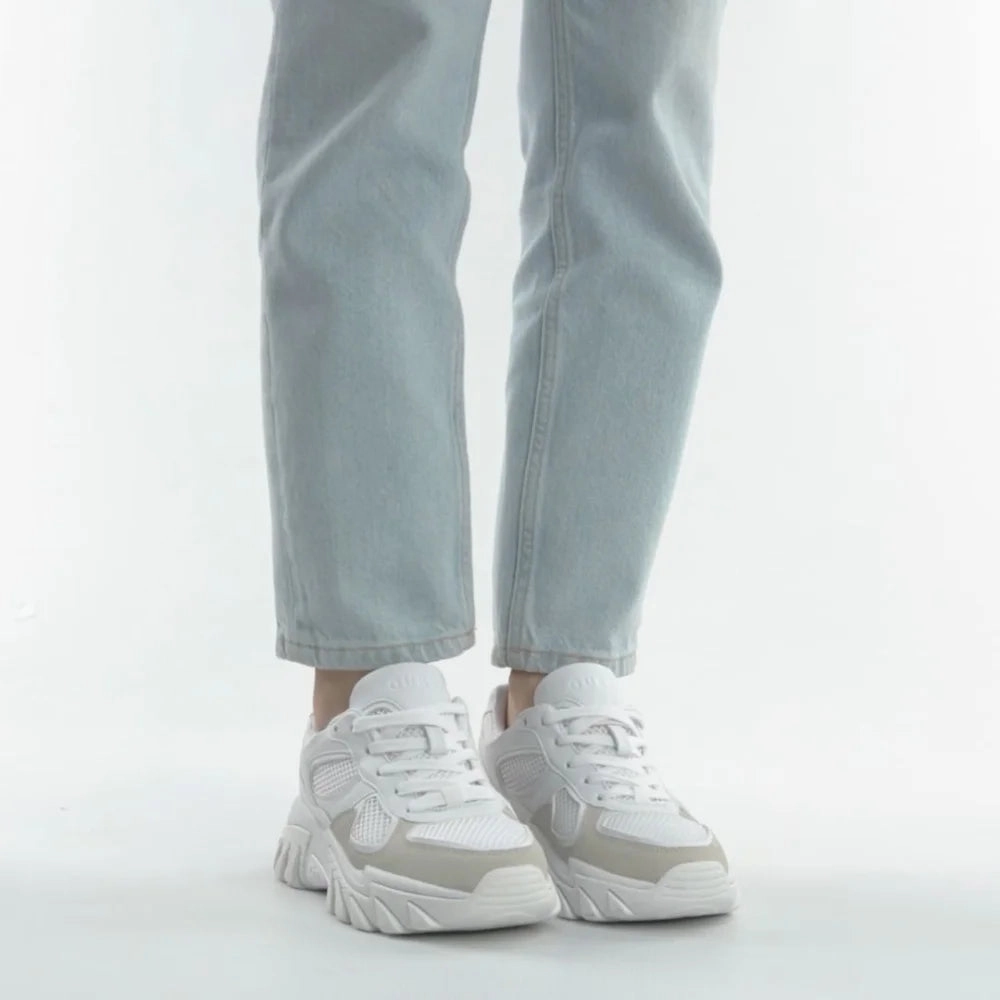 GUESS Norina Sneakers Women - WHTGRY Best Sneakers For Plantar Fasciitis