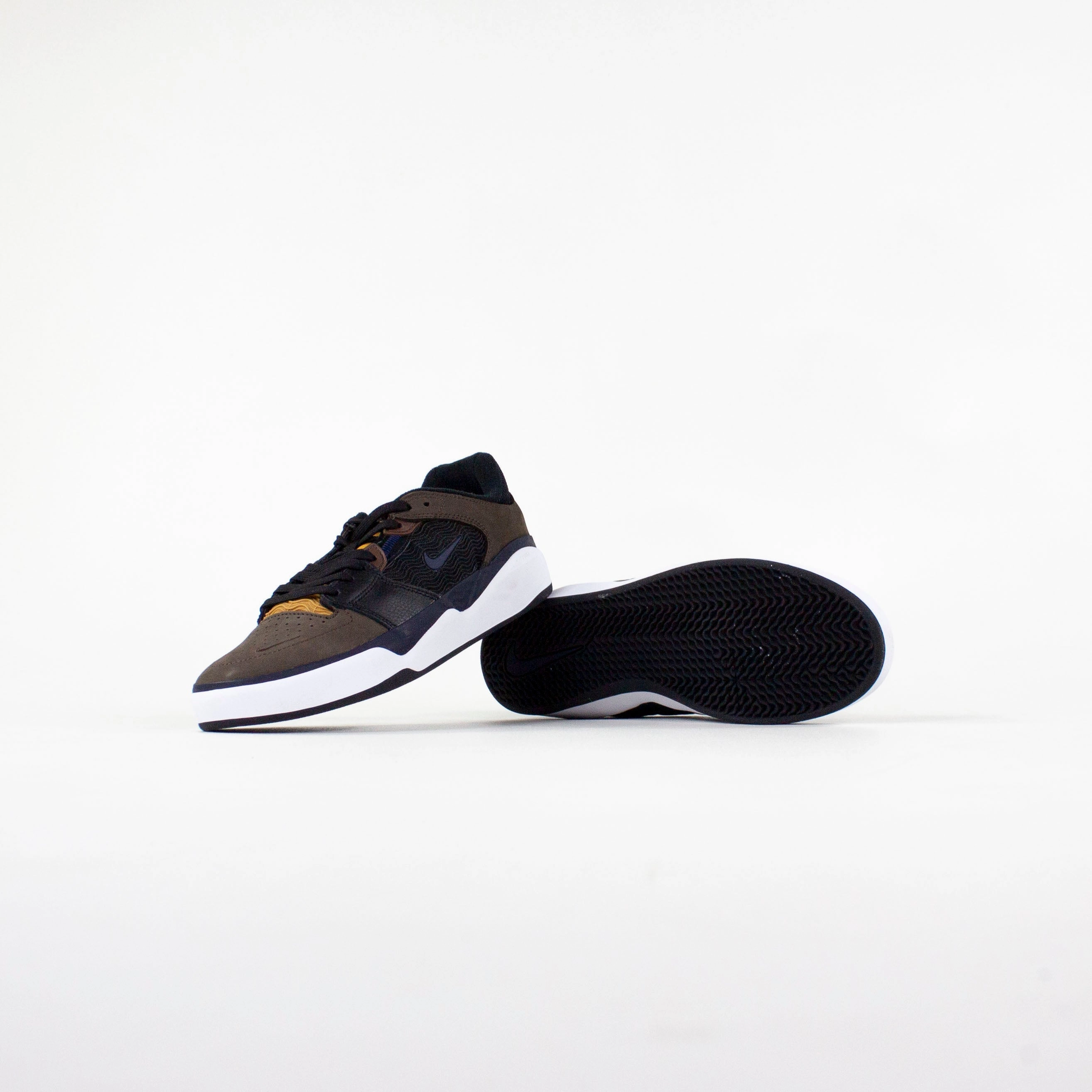 Skater Shoes From 2000s Nike SB Ishod Wair Premium Skate Shoes  Baroque Brown / Obsidian / Black (200)