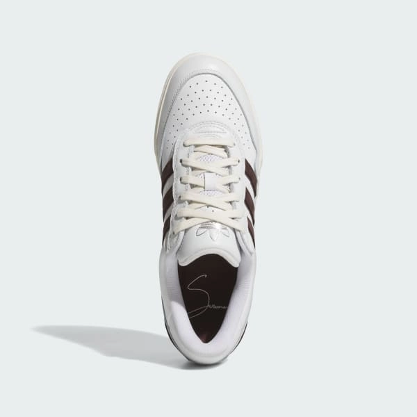 Adidas x Zach Saraceno Tyshawn II Low Crystal White / Shadow Brown / Off White Adidas Swift Run 1.0 Shoes