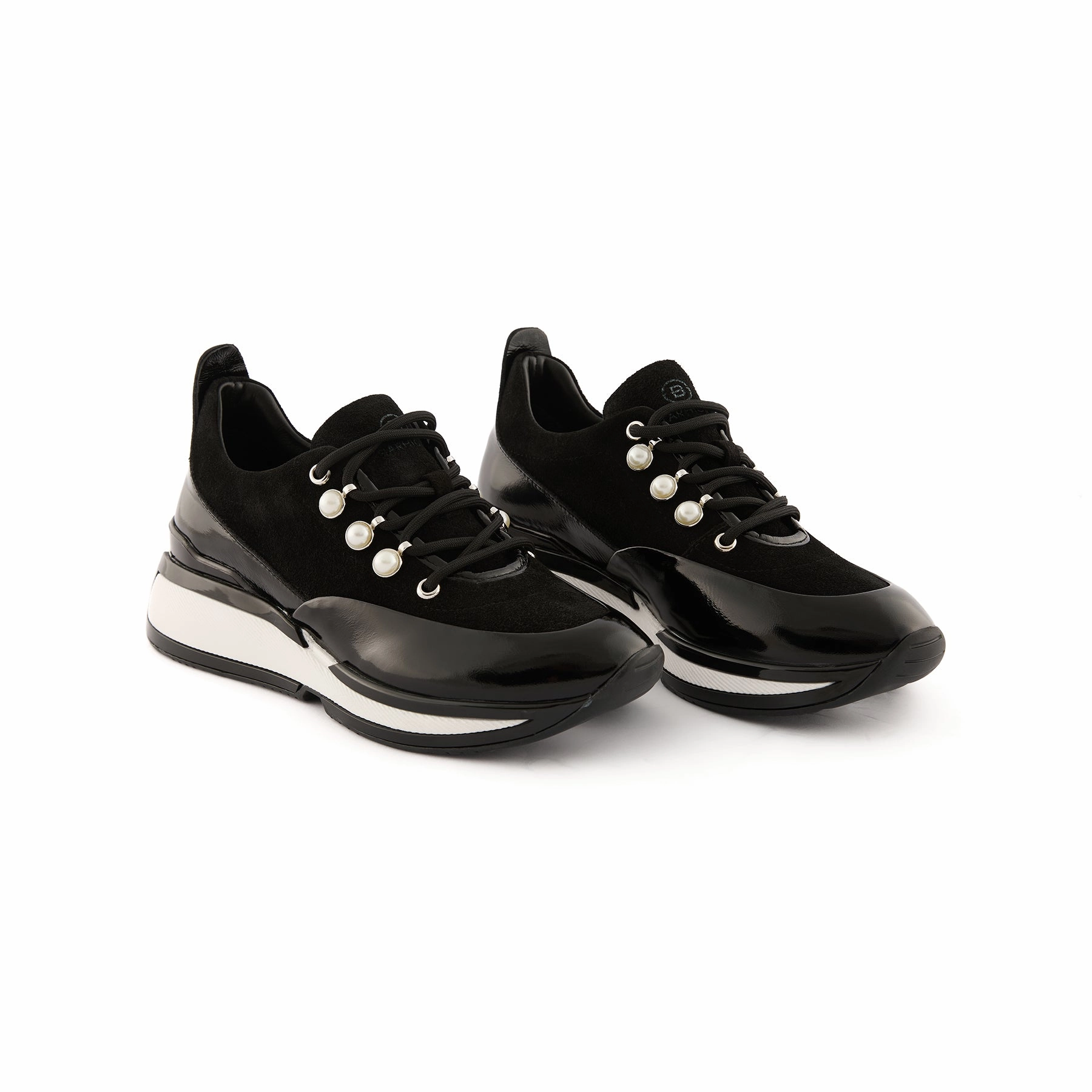 Marc Jacobs Sneakers Women's Black Patent Leather Pearl-Embellished Handmade Sneakers W5038