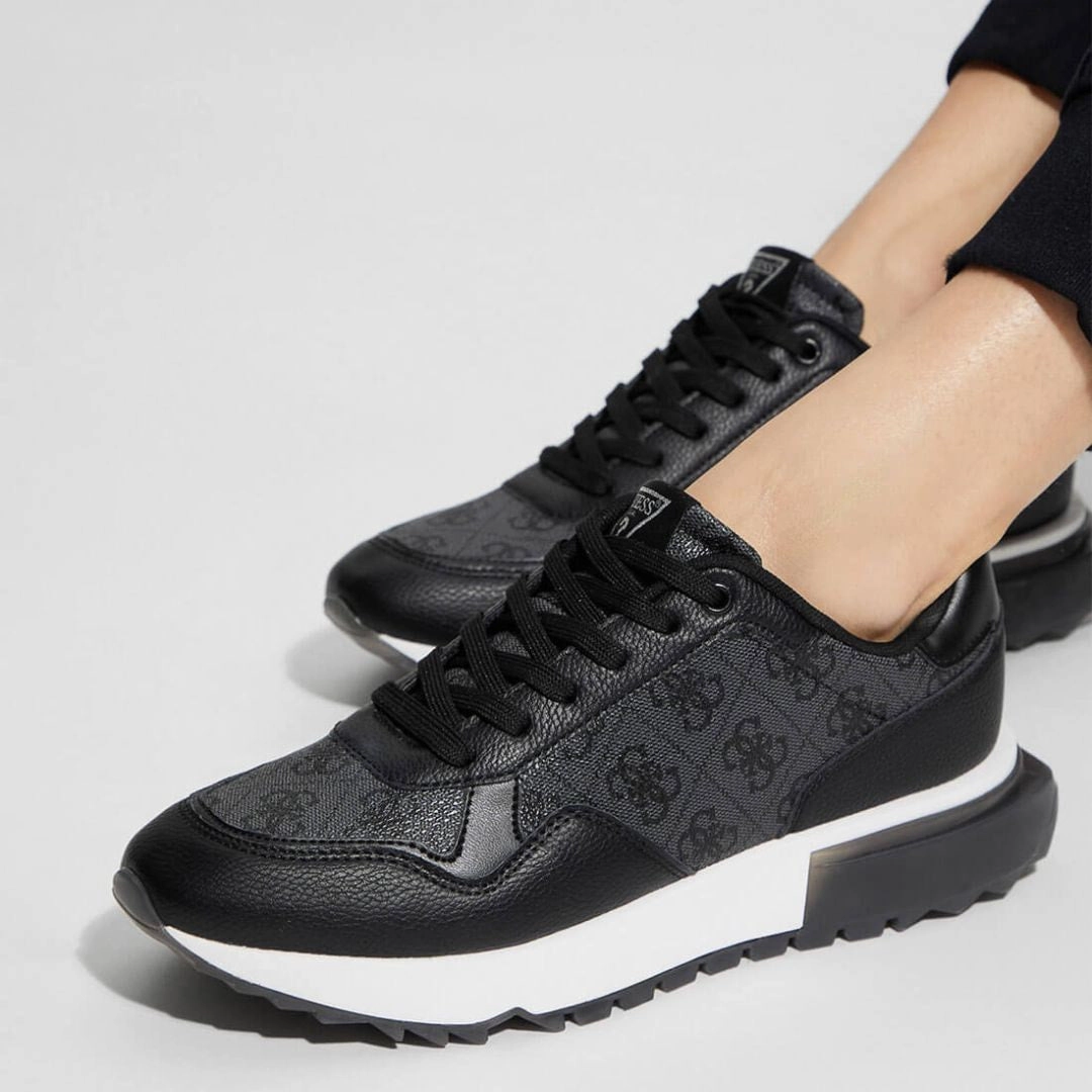 GUESS Melany Logo Sneakers Women - BLK Comp Toe Sneakers