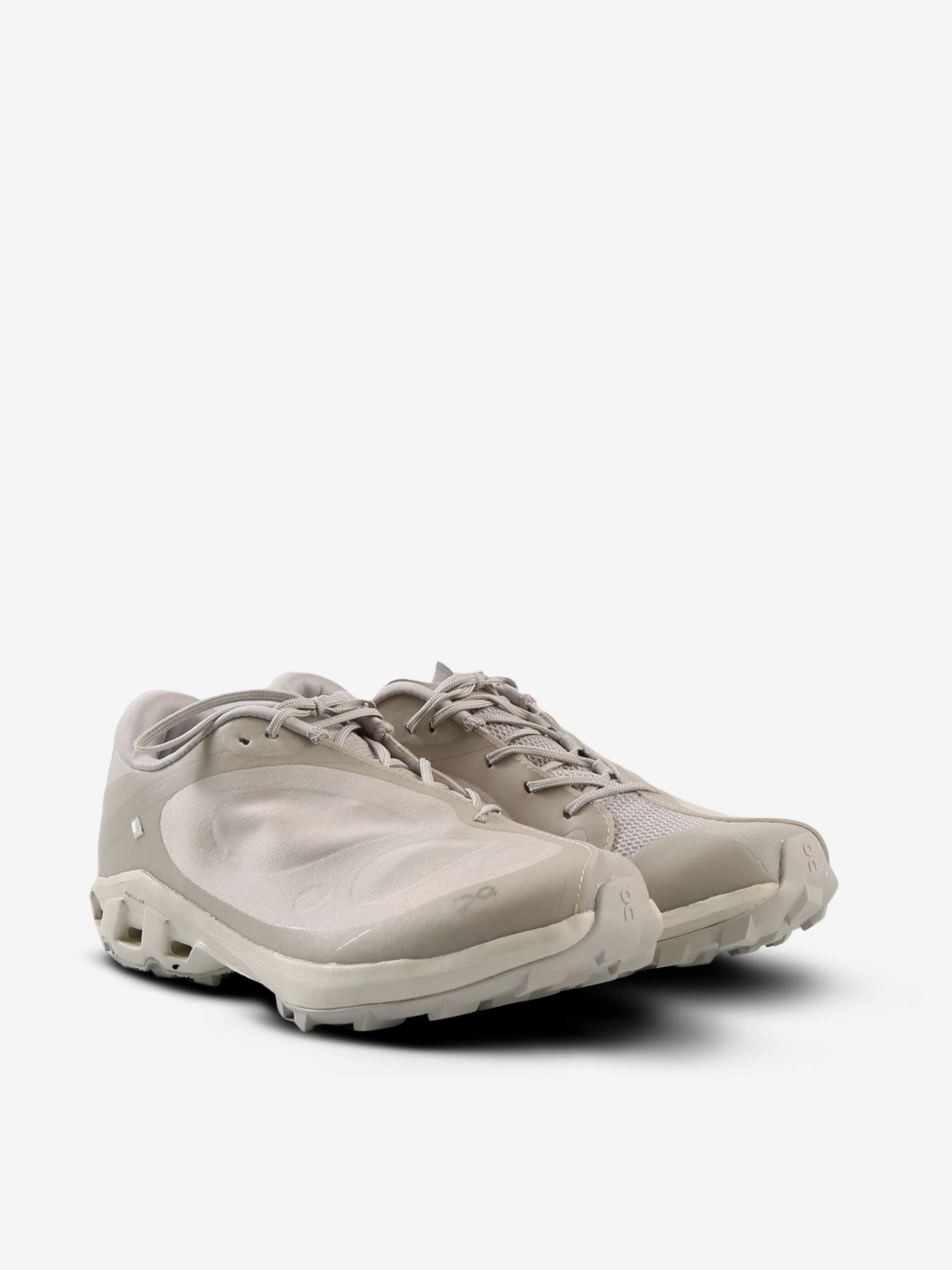 ON RUNNING X PAF - Women Cloudventure Peak Sneakers V2k Run Gore Tex Waterproof Shoes