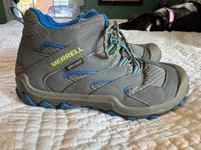 Merrell chameleon boots Hiking waterproof - Shoes: 4 (Big Kid) Best Winter Hiking Shoes
