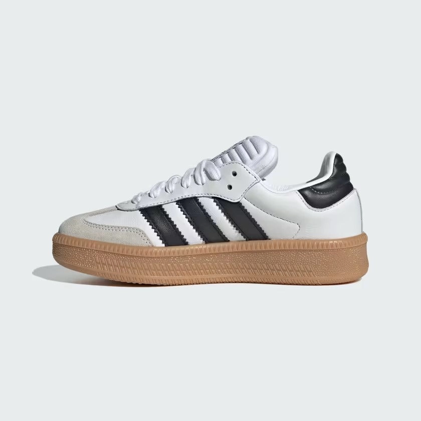 Grade School Adidas Samba XLG Shoes - White/Black Adidas Field Hockey Shoes
