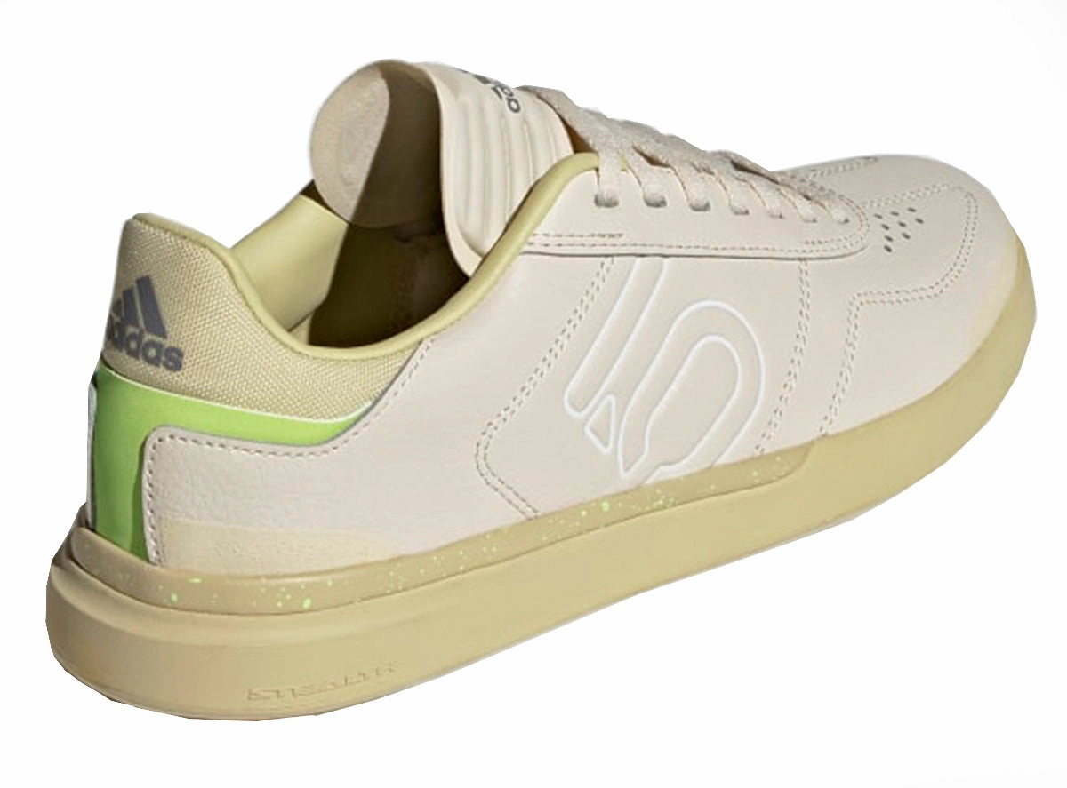 Five Ten Sleuth DLX Flat Pedal Shoe - Womens - Wonder White-White-Sandy Beige - 2022 Size 46 Cycling Shoes