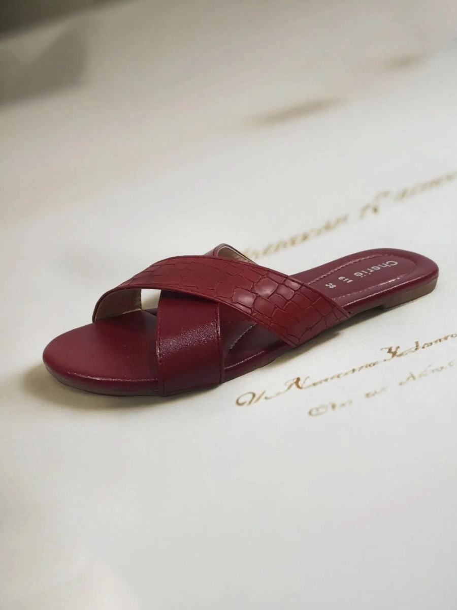 Lands End Shoes Flats Maroon | Flat Slippers for women