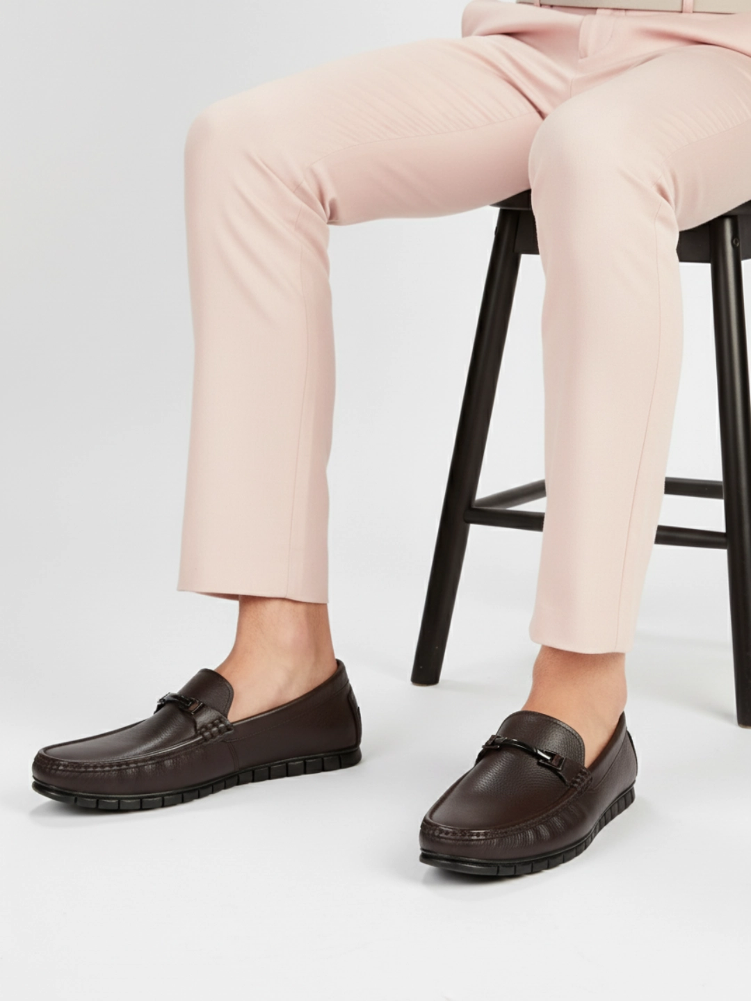 Mens Coffee Brown Solid Round Toe Casual Shoes White Casual Shoe