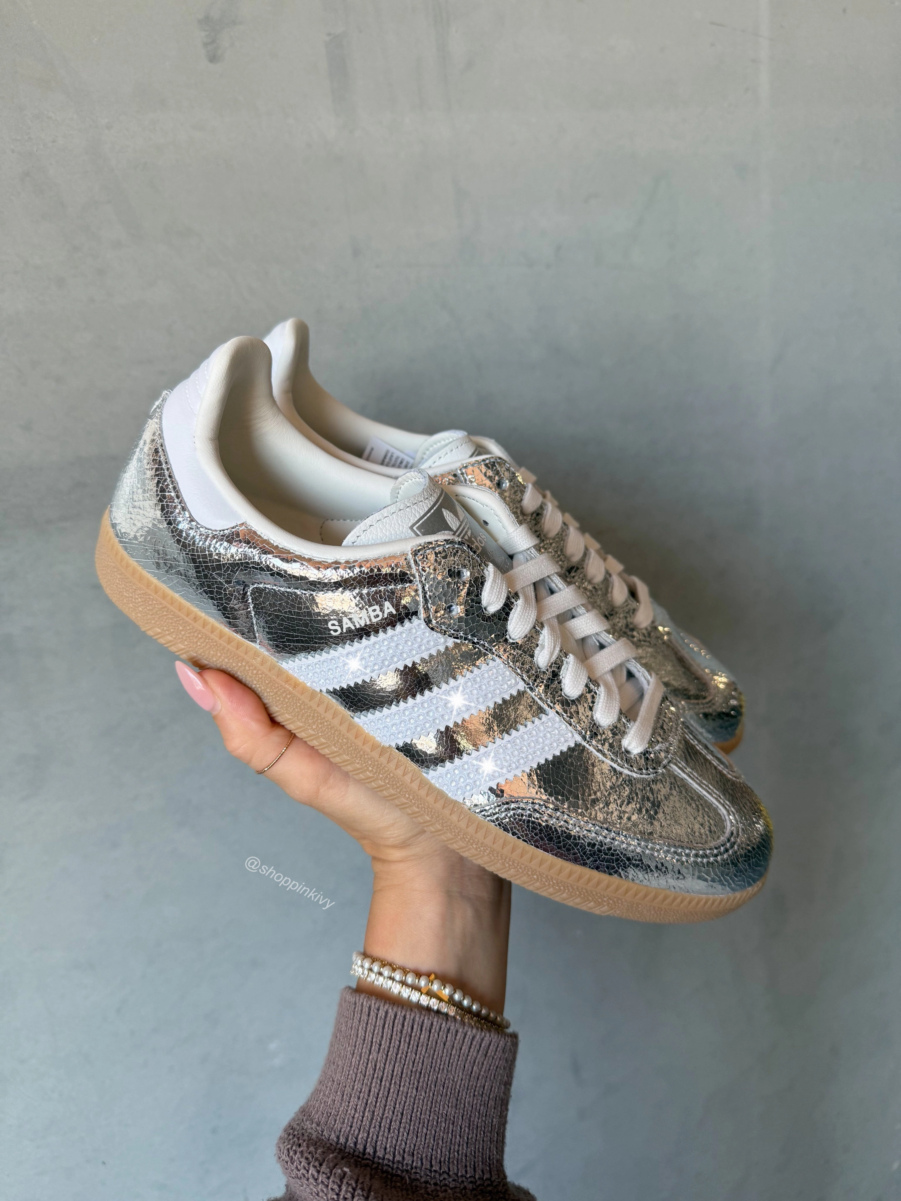 Adidas Anthony Edwards 1 Basketball Shoes Metallic Swarovski Adidas Original Samba OG