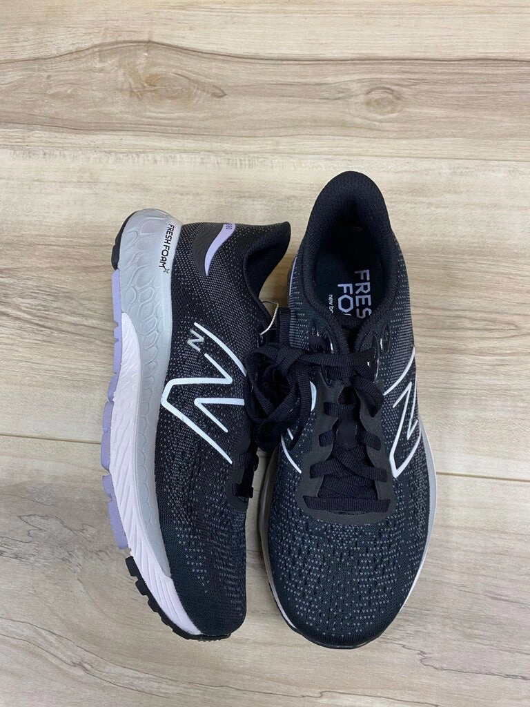 Aesthetic Running Shoes New Balance - Women's Fresh Foam 880 Running Shoes - MSRP $180: Black-women-W6.5