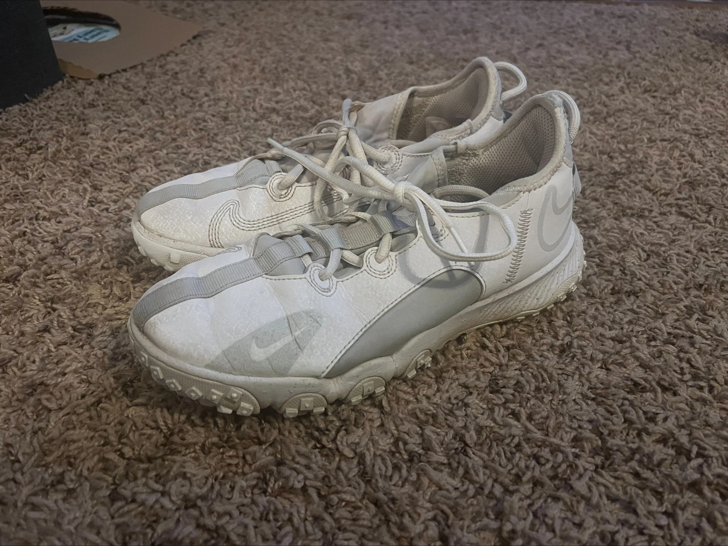 Nike Baseball Turf Shoes White - Shoes: 4 (Big Kid) Asics Weightlifting Shoes Heel Height