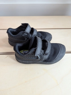 Nike Running Shoes (10C) Running Shoes Sizing