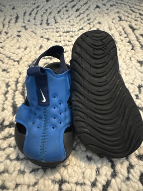 Asics Shoes Tokyo Nike 4 water shoes Velcro blue and black - Shoes:                4 (Toddler)