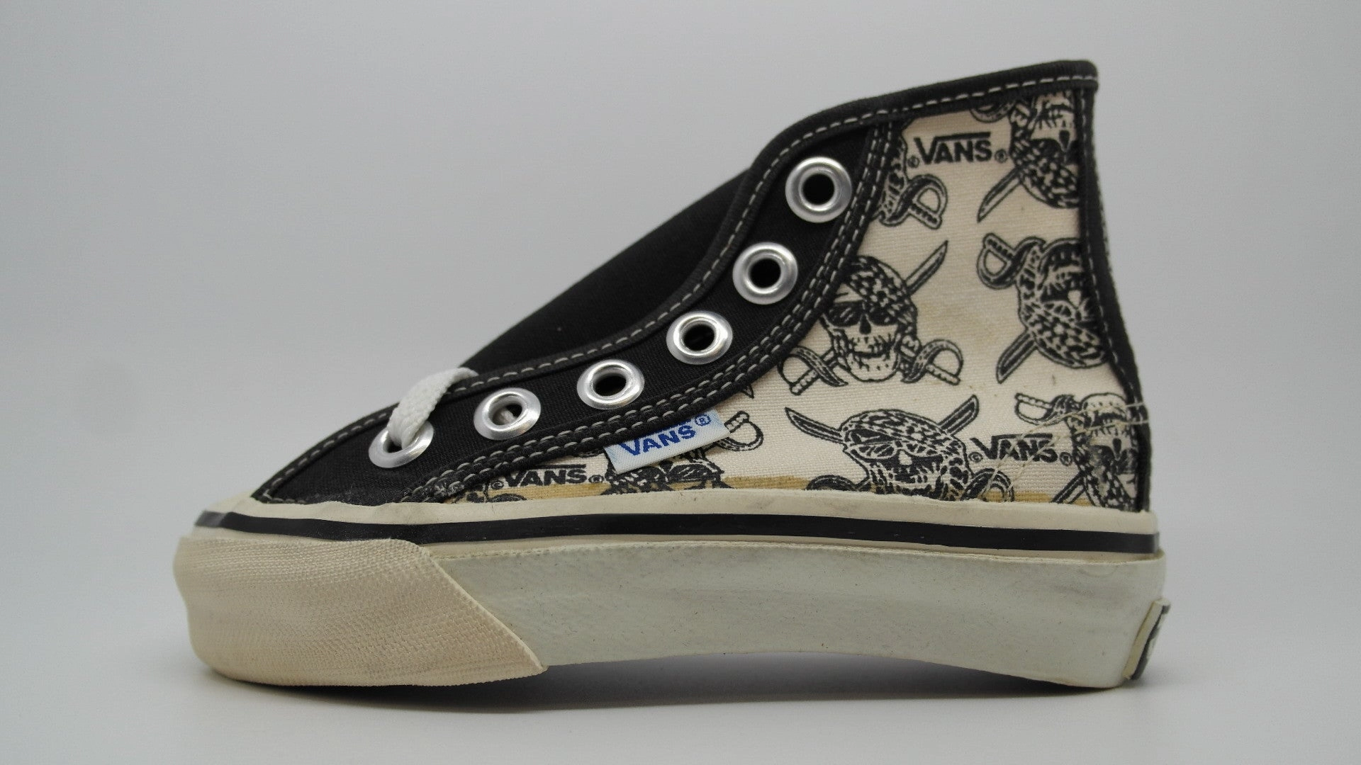 vans style #124  USc11 2008 Skate Shoes