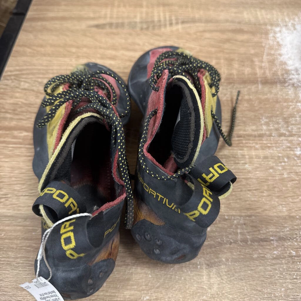 La Sportiva - Climbing Tettarossa Shoes-MSRP$249: Black/Red/Yellow-unisex-M7/W8 Slip Lasted Board Lasted Climbing Shoes