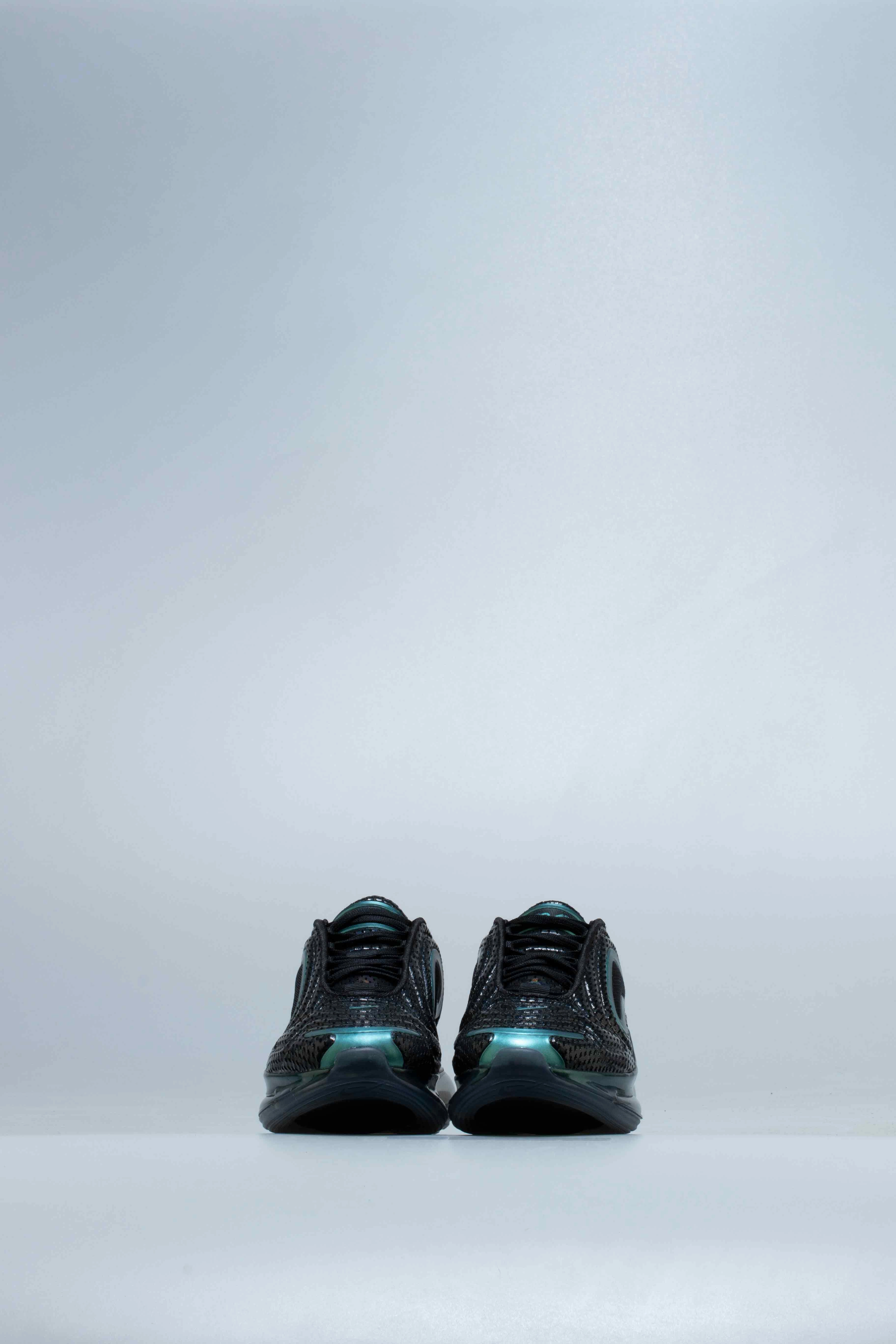 Air Max 720 Retro Womens Shoes - Black/Metallic Silver Top Five Running Shoes