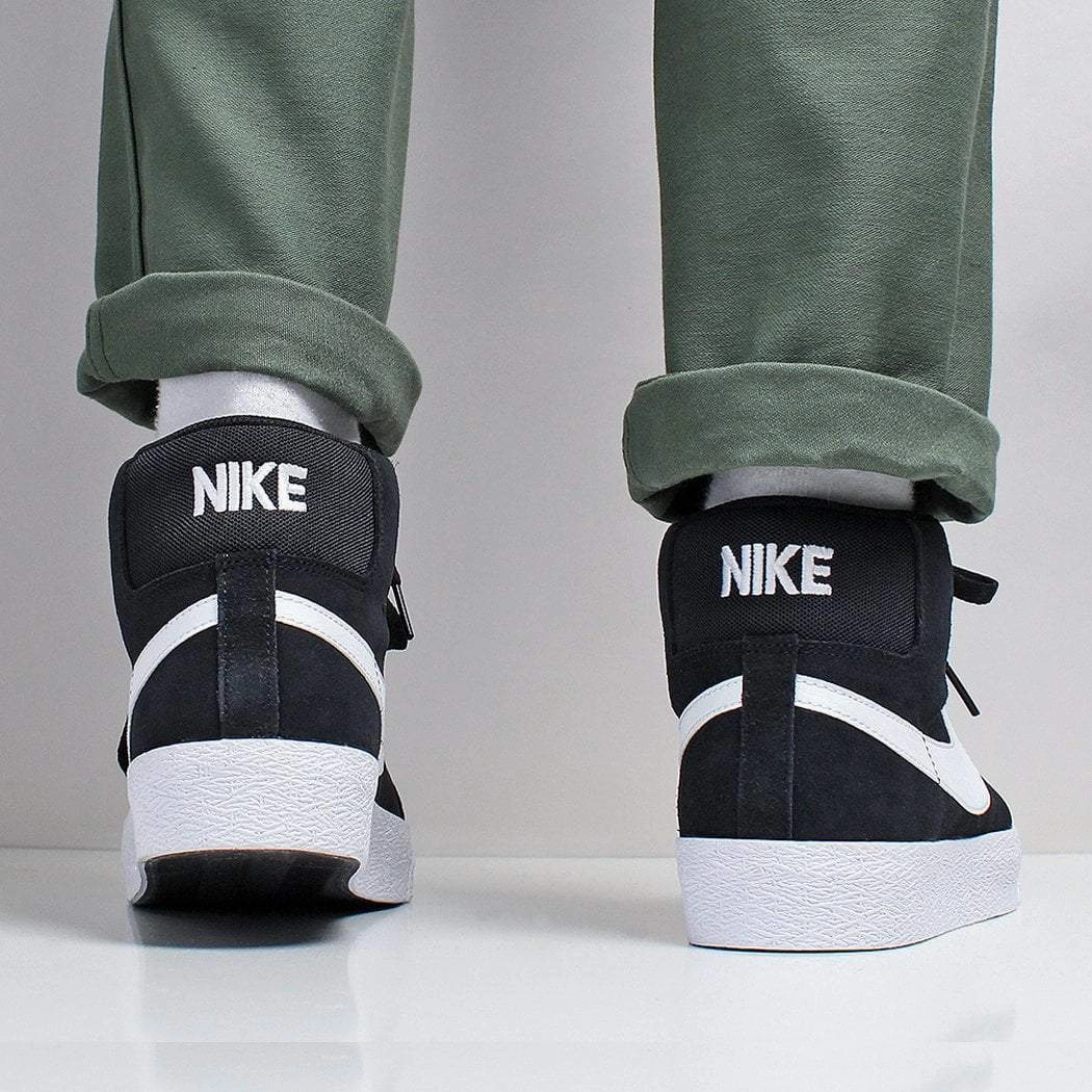 Size Converter Asics Nike SB Zoom Blazer Mid Shoes