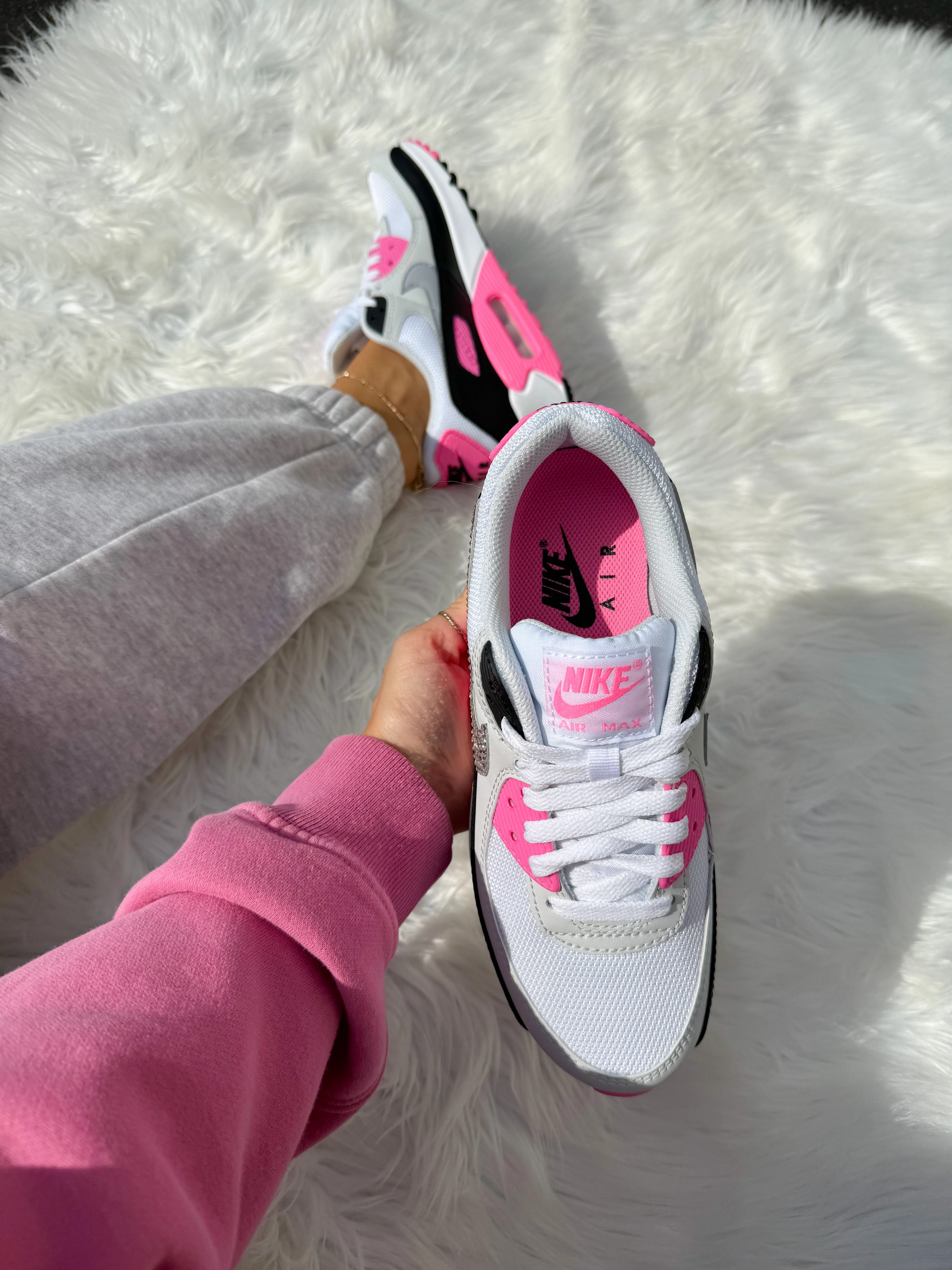 Pronation Running Shoes Asics SIZE 7 Bubblegum Pink Swarovski Nike Air Max 90