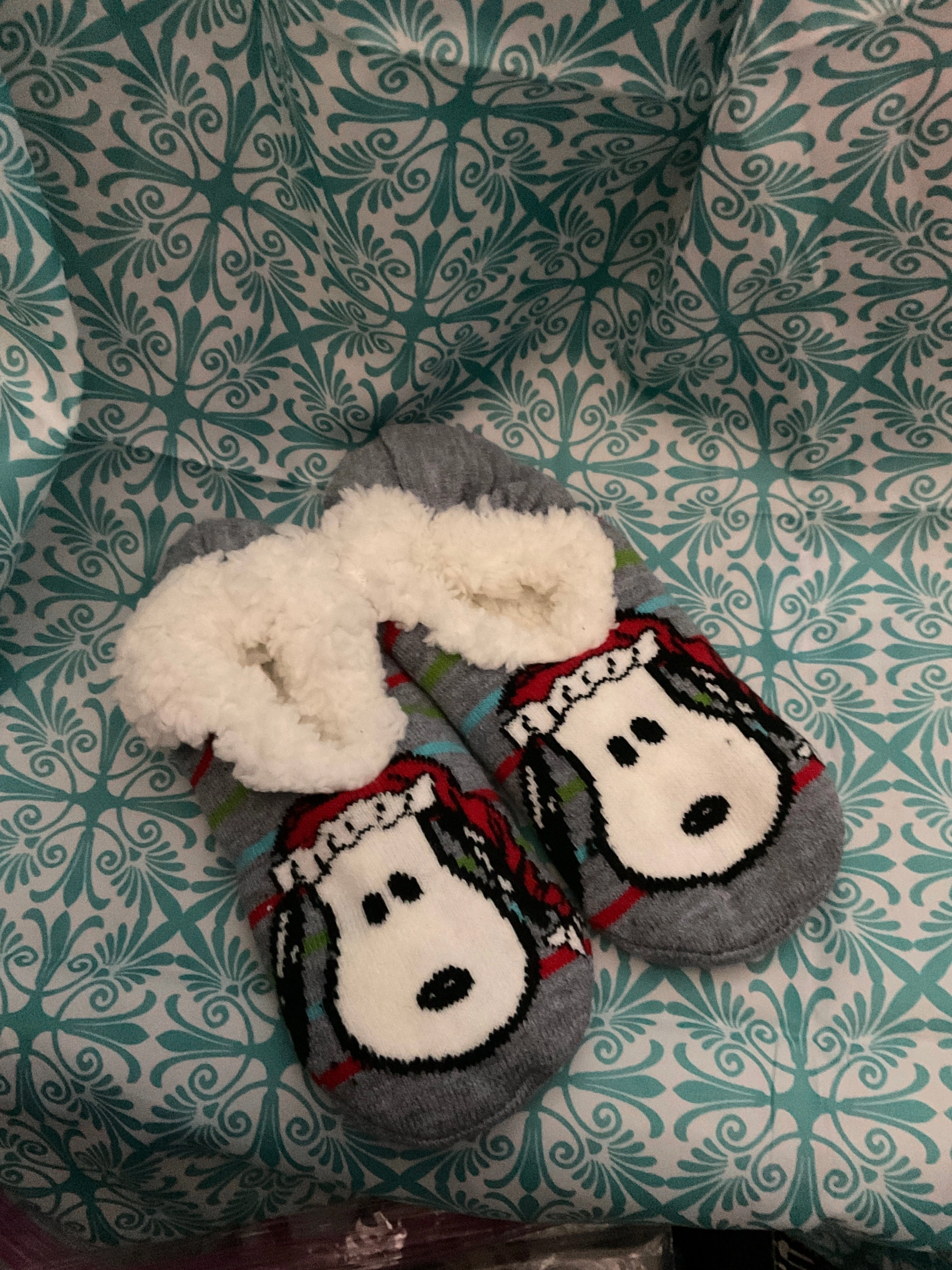 Easy Knitted Slippers Free Pattern Snoopy slippers socks New sz 4-10 - Shoes: 4 (Big Kid)