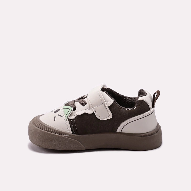 Baba Casual Shoes Khaki 0610547 Round Toe Flat Shoes