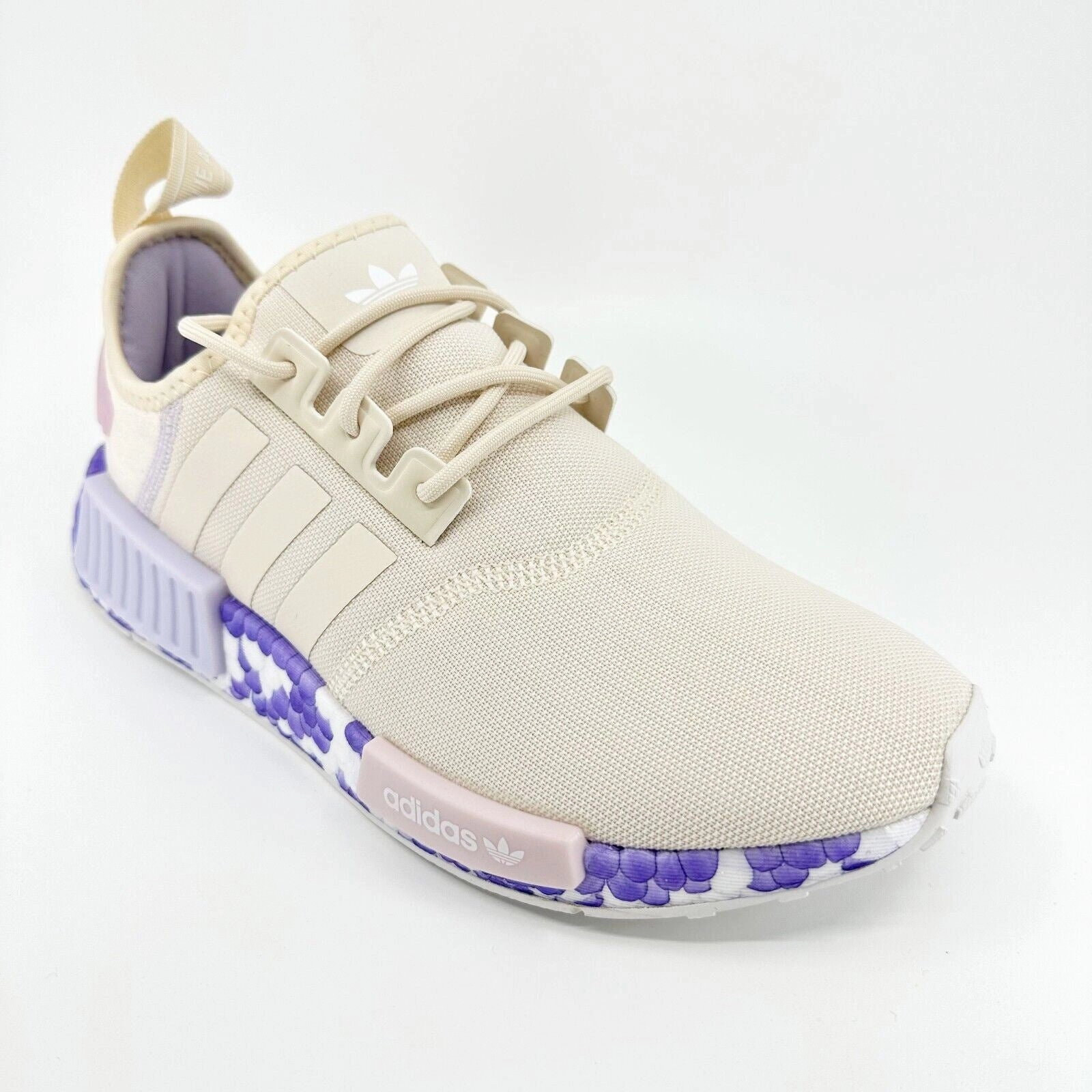 Adidas Originals NMD R1 Wonder White Beige Purple Womens Running Shoes GW5694 Lacing Your Running Shoes