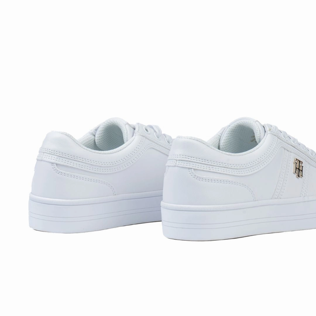 Alo Yoga Sneakers Tommy Hilfiger Alezya Sneakers Women - WHT