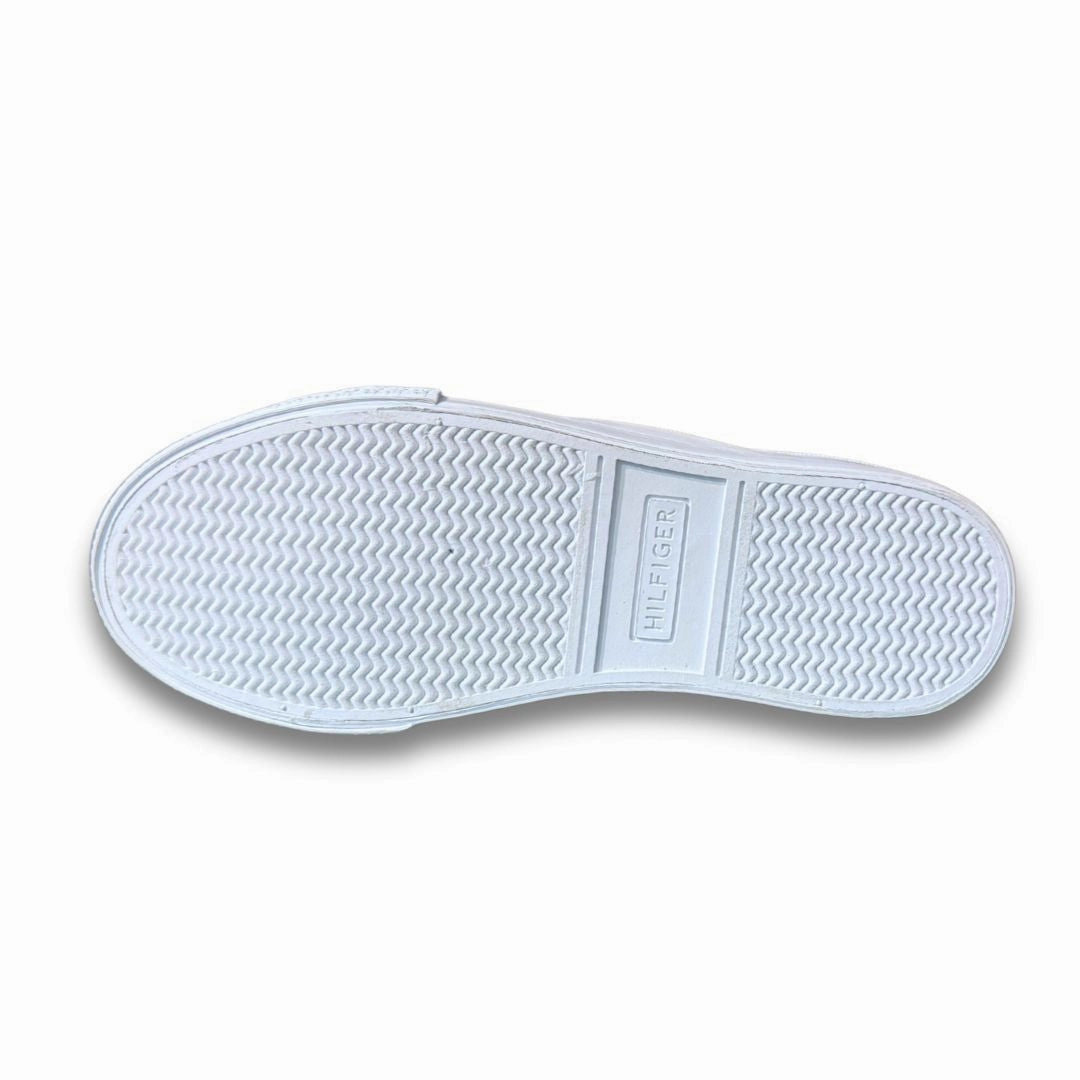 Tommy Hilfiger Alezya Sneakers Women - WHT Wide Width Sneakers For Problem Feet