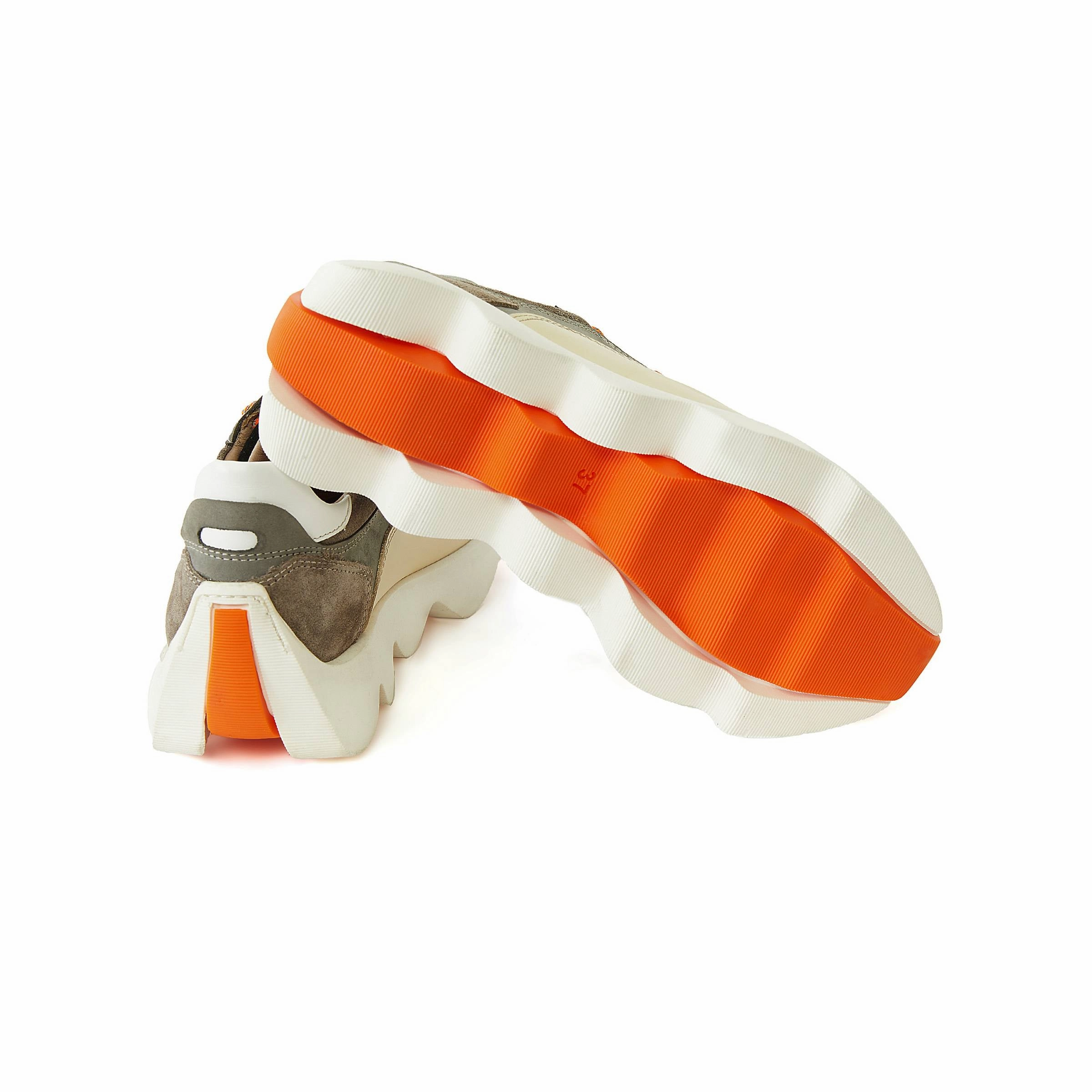 Women's Suede Calf Leather Handmade Sneakers W5000 Platform Heel Sneakers